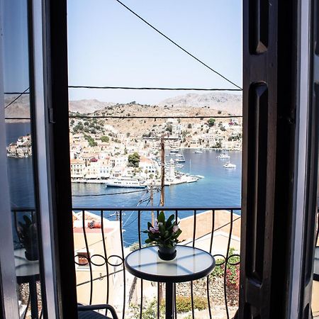 Duchess Harbour View Apartment Сими Екстериор снимка