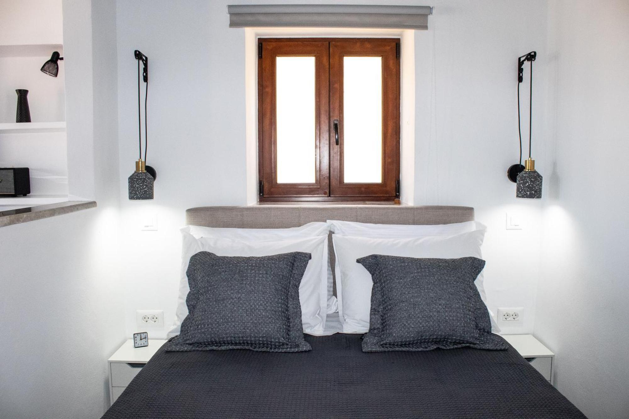 Duchess Harbour View Apartment Сими Екстериор снимка